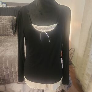 🎀H&M Lace Trim Coquette Long Sleeve Top🎀